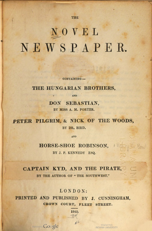 Ein altes, abgenutztes Buch mit dem Titel 'Die Roman-Zeitung' mit gelblichen, zerfransten Seiten und sauberer Schreibschrift.