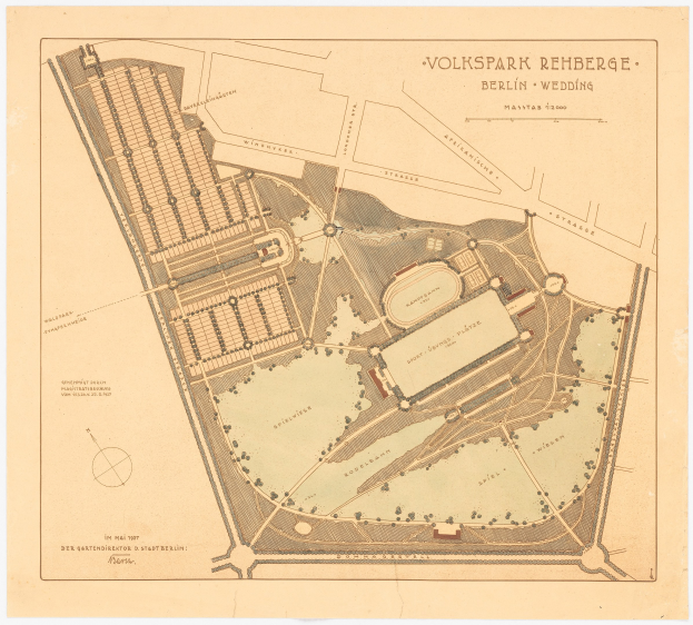 Detailierte alte Karte von Berlin, Deutschland, die den Volkspark Rehberg mit Gebäuden, Straßen und Parkanlagen hervorhebt.