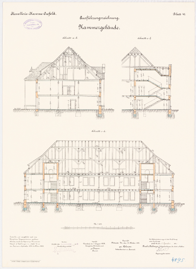 Eine Zeichnung eines Hauses mit zahlreichen Fenstern und Ansichten, begleitet von einemBlueprint und Text auf dem Papier, der wahrscheinlich Pläne für einen Stall enthält.