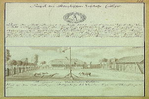 Schwarz-weißer Abzug des ersten Entwurfs der deutschen Verfassung mit einer handgezeichneten Straßenszene, die eine Fahnenstange, Gebäude, Bäume und Himmel zeigt.