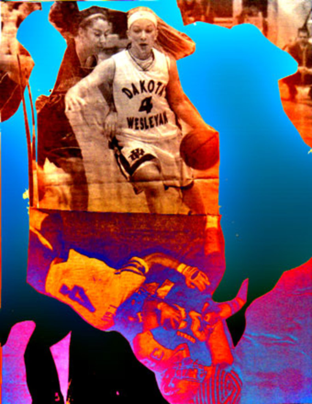 Eine Person mit einem Basketball in der Mitte des Bildes.