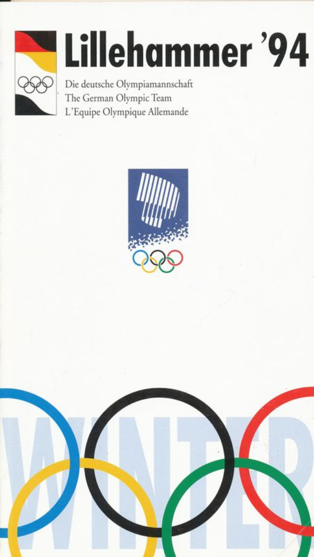 Ein Plakat für die Olympischen Winterspiele 1994 in Lillehammer, das das Logo der Veranstaltung und den Text "Lillehammer 94 - Das Deutsche Olympische Team" zeigt, mit einem leuchtenden Blau- und Gelbton und einer fetten, schwarzen Schrift, die von einem weißen Rand umgeben ist.