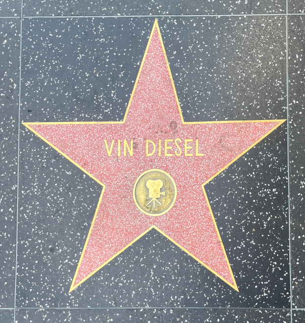 Ein Stern auf dem Hollywood Walk of Fame mit der Inschrift "Vin Diesel".